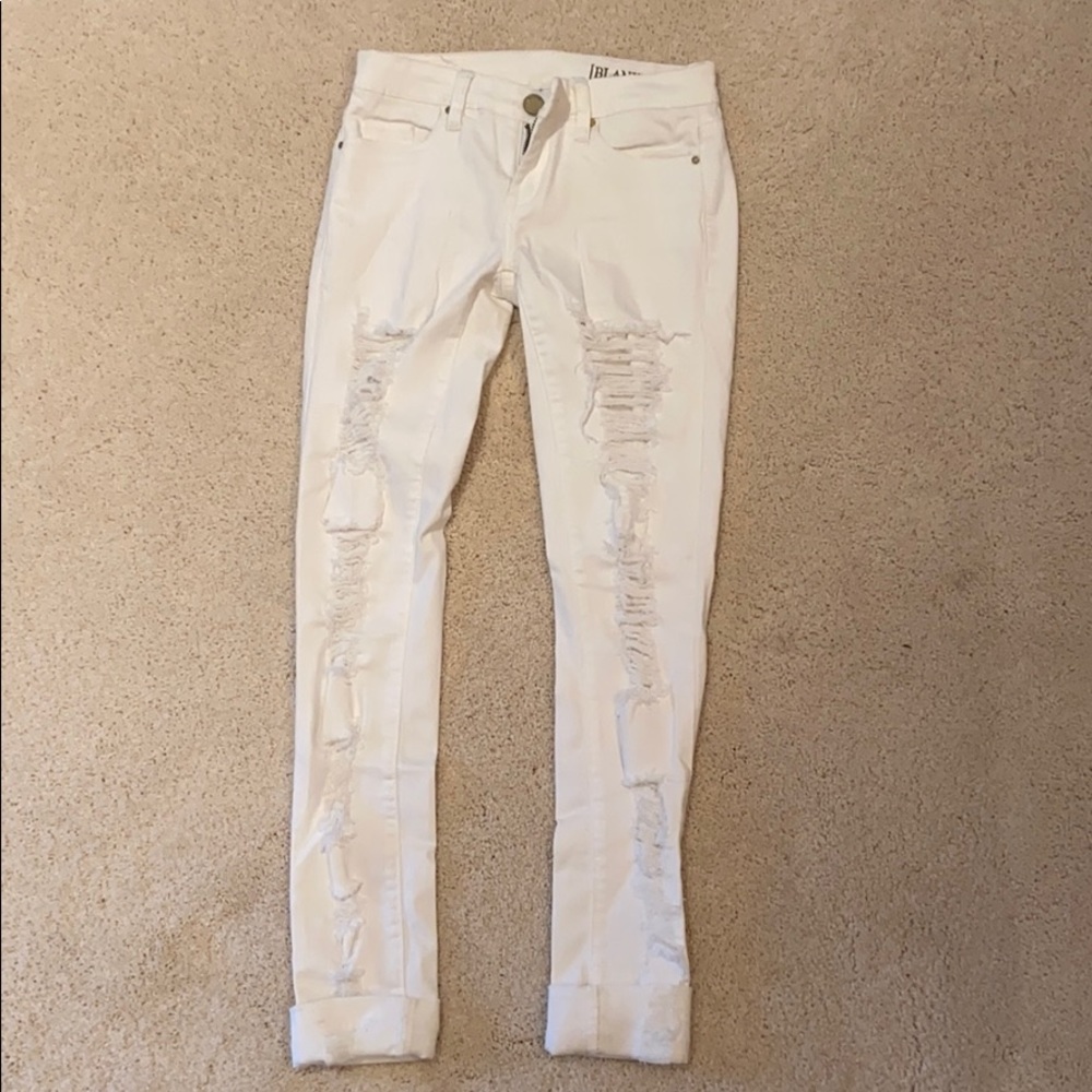 [Blank NYC] White Ripped Jeans